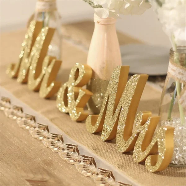Wantmazor Mr and Mrs Signs Wedding Table Decorations