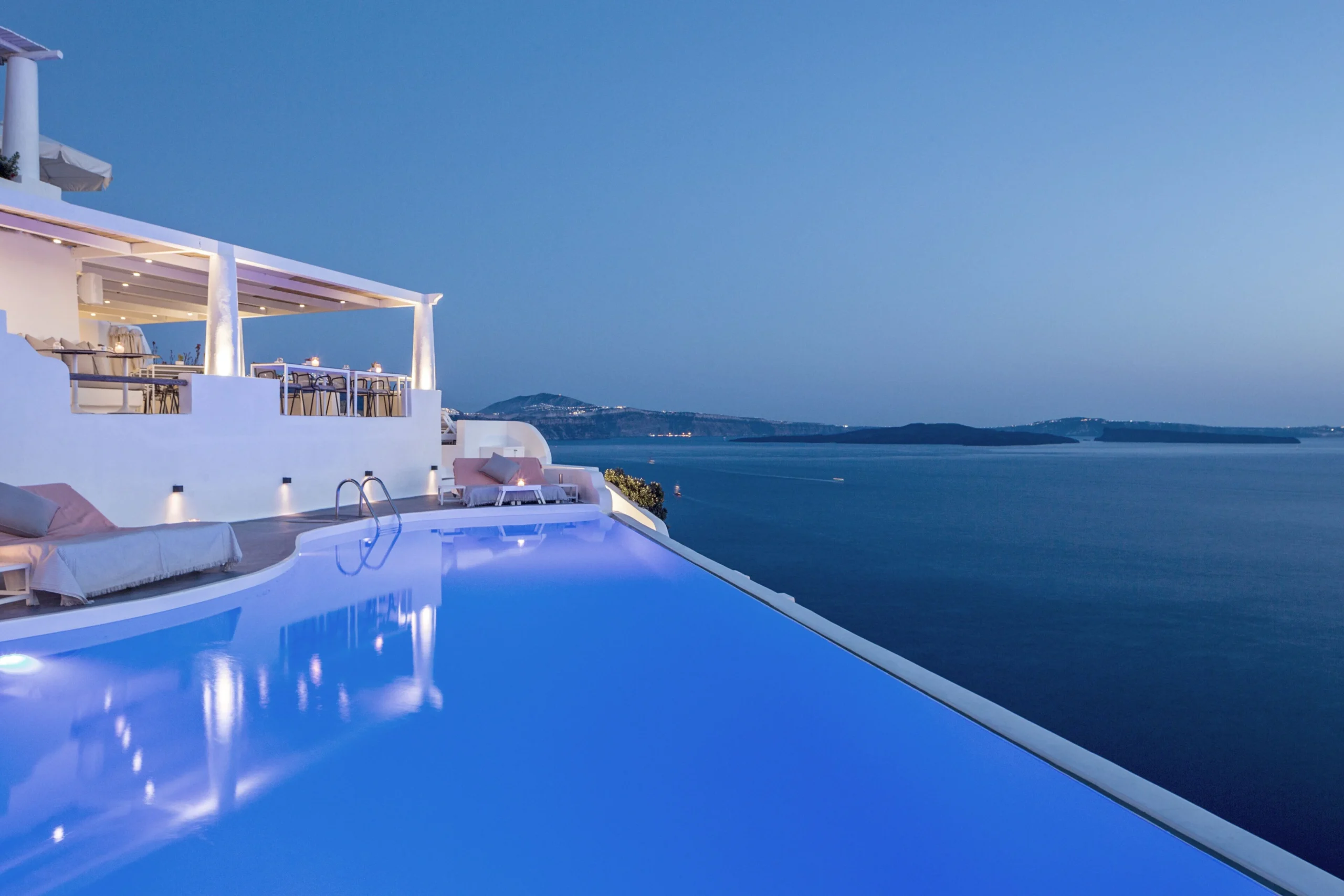 Santorini infinity pool with a sea view