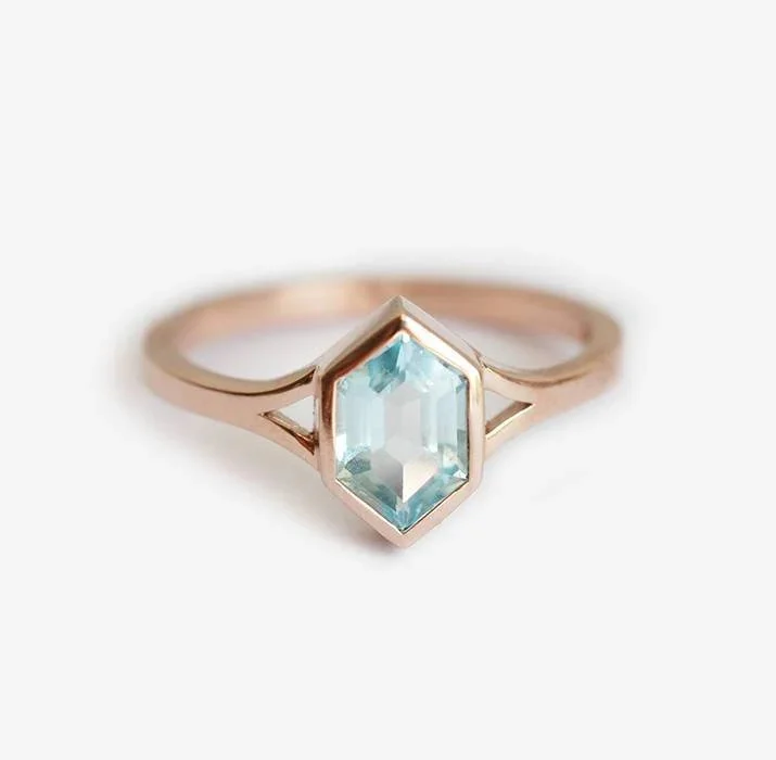 Capucinne Aquamarine Engagement Ring, Hexagon Aquamarine Ring