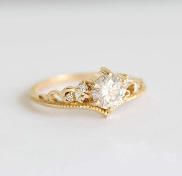 Capucinne Bella Vintage Moissanite And Diamond Ring