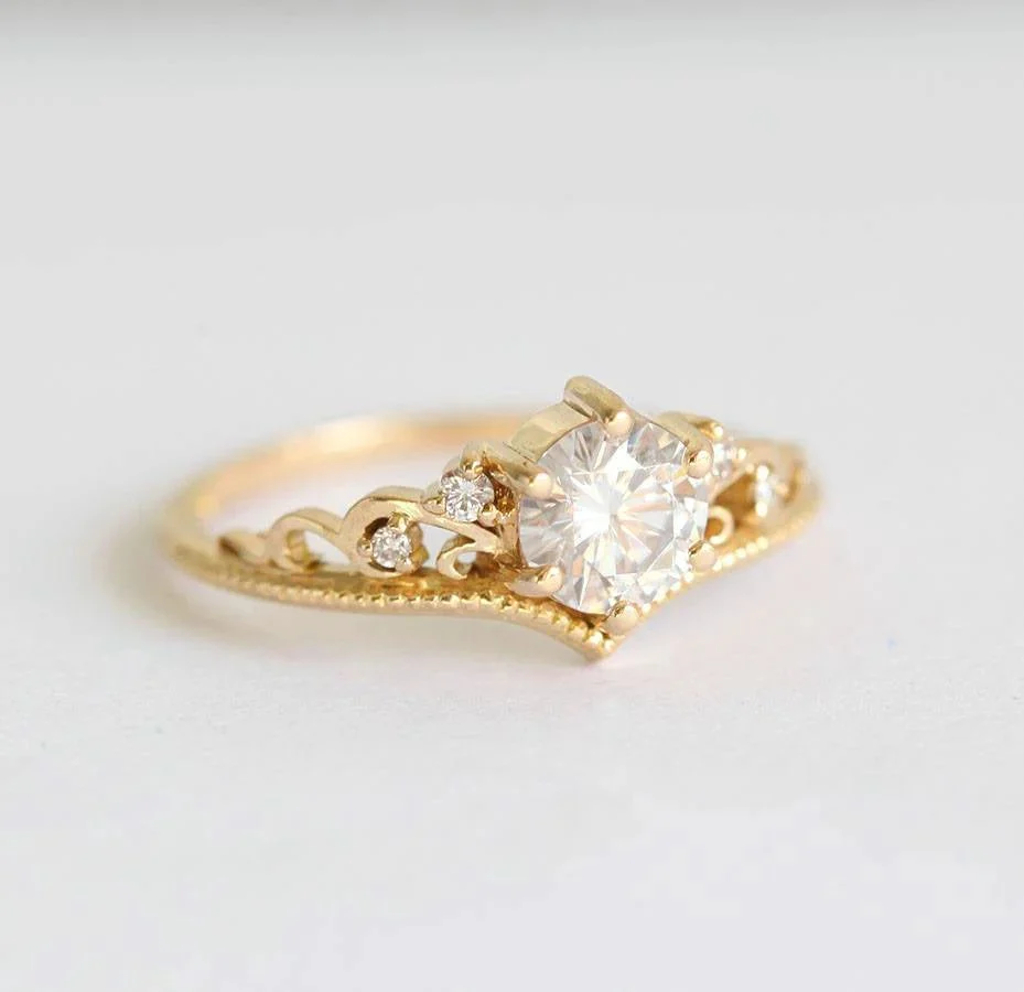 Capucinne Bella Vintage Moissanite And Diamond Ring
