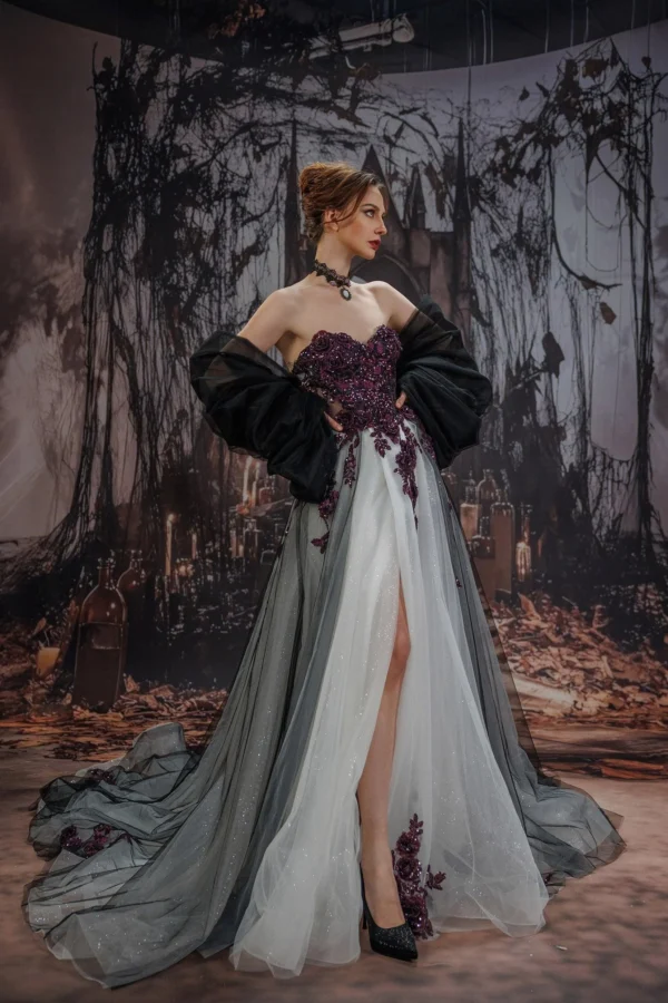 Cocomelody A-Line Court Train Lace Tulle Wedding Dress