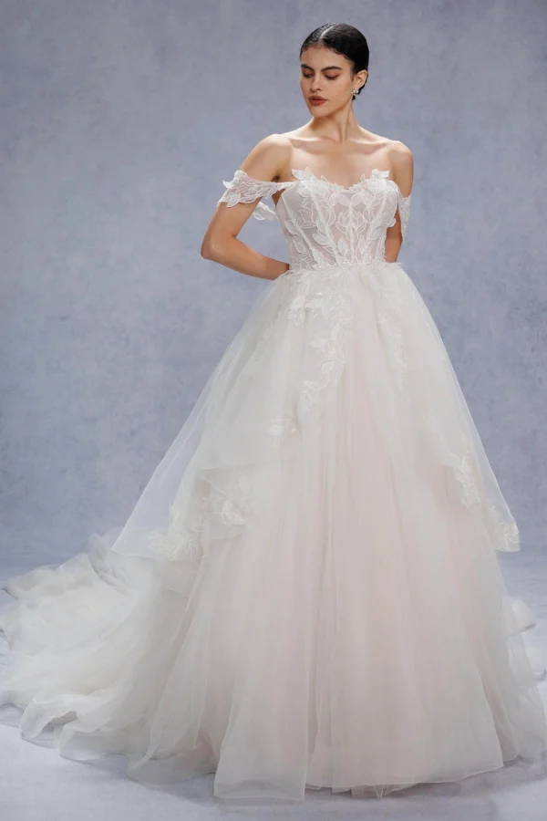 Cocomelody Ball Gown Court Train Lace Tulle Wedding Dress