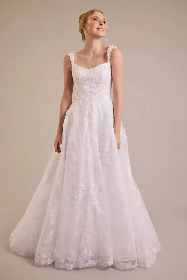 David's Bridal Lace Applique Tank Ball Gown Wedding Dress