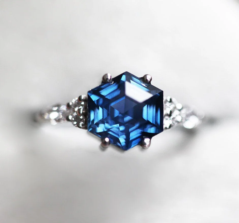 Capucinne Cecilia Hexagon Sapphire Diamond Ring