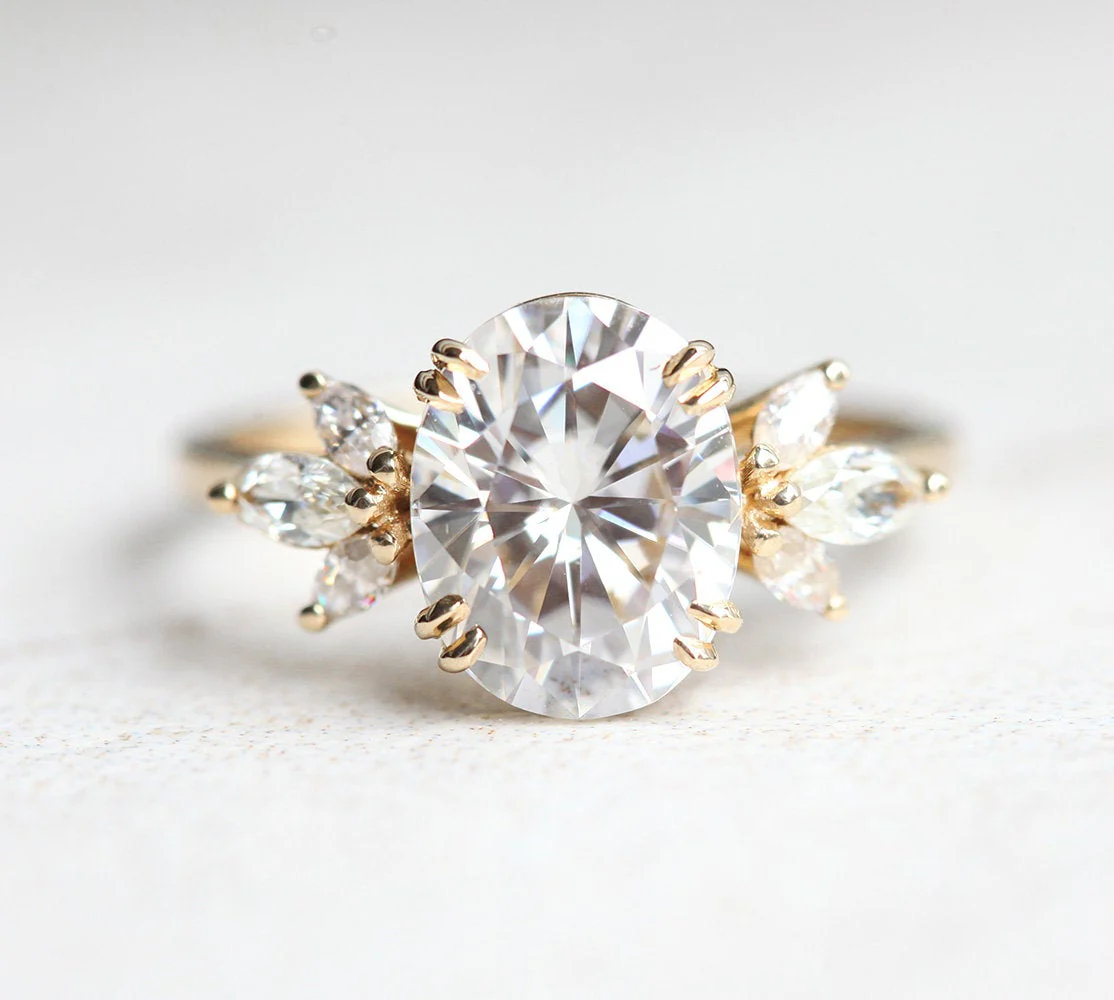 Capucinne Diamond Ring
