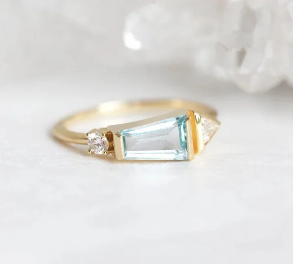 Capucinne Dita Trapezoid-Cut Aquamarine Diamond Cluster Ring
