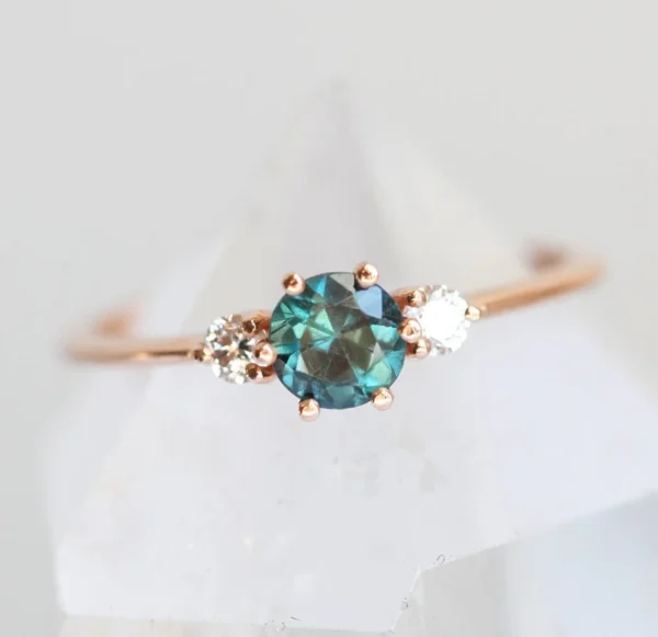 Capucinne Elle Teal Sapphire Diamond Ring