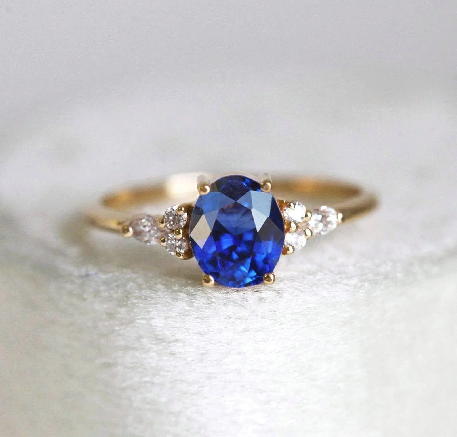 Capucinne Evelyn Oval Blue Sapphire Diamond Ring