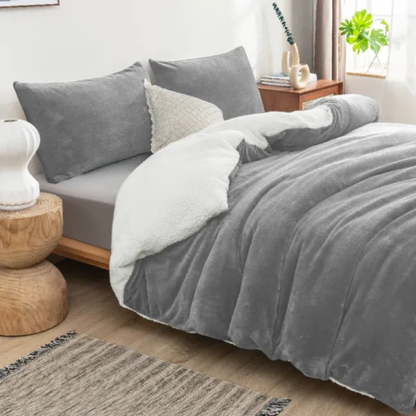 Wayfair Joyan Extra Soft Sherpa Fleece Dual Sided Blanket