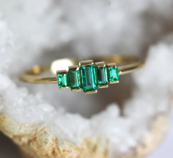 Capucinne Baguette Emerald Ring