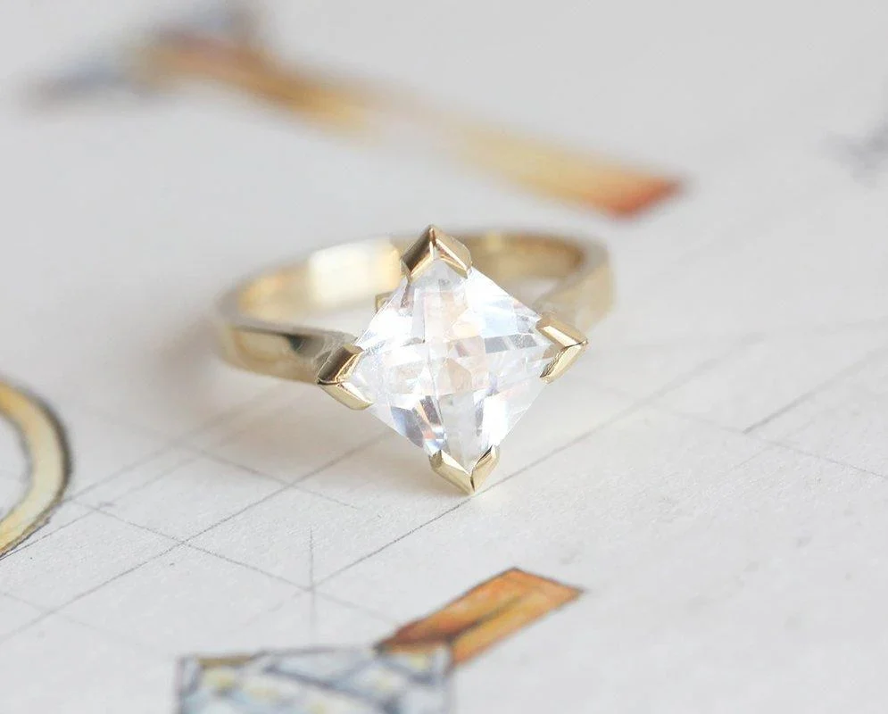 Capucinne Princess Moissanite Ring