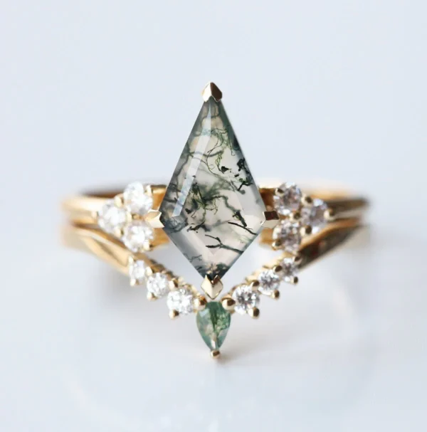 Capucinne Kite Moss Agate Ring Set