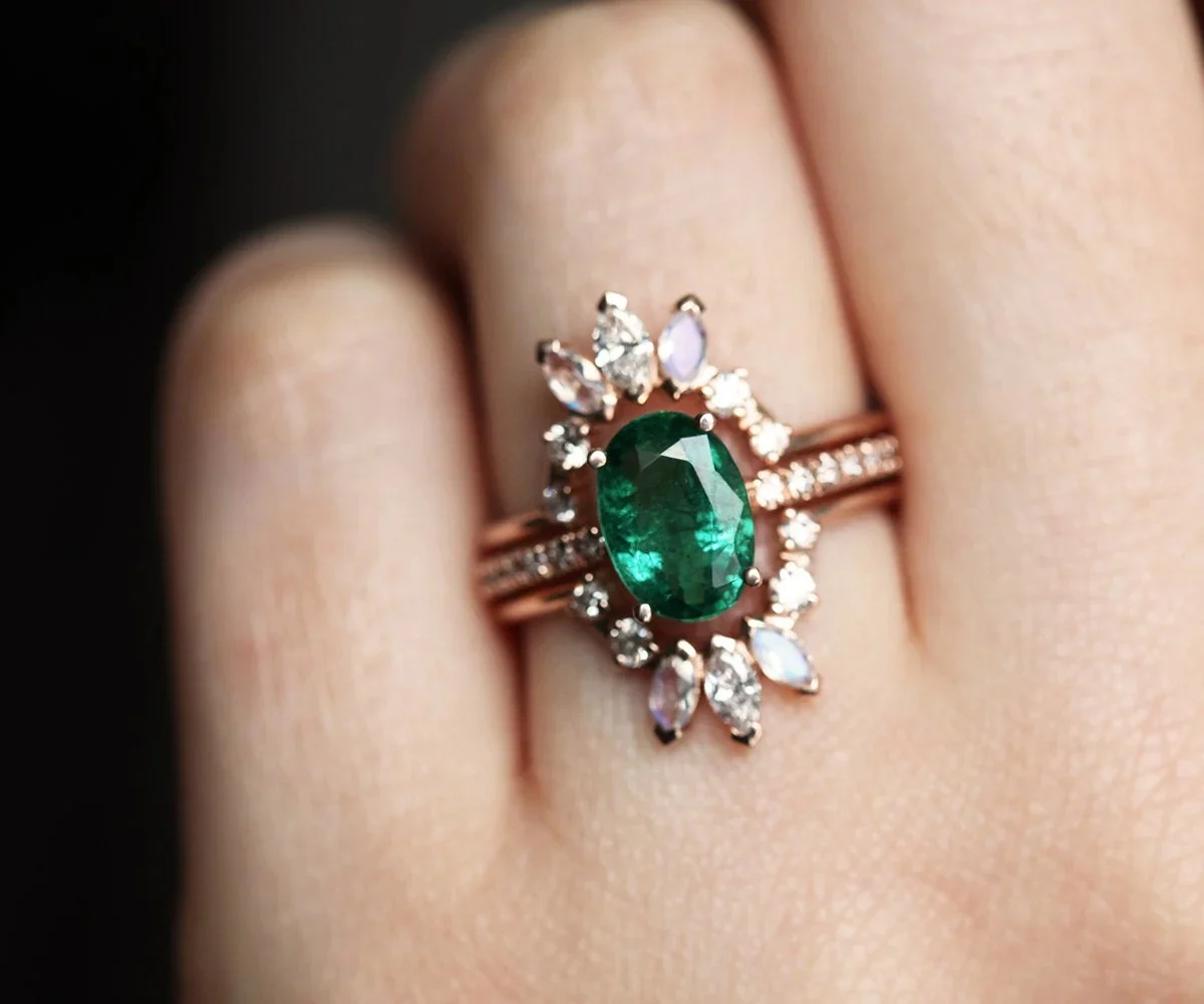 Stella Oval Emerald Ring In Situ 2