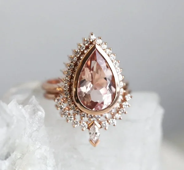 Capucinne Tara Morganite and Diamond Ring Set Rose Gold