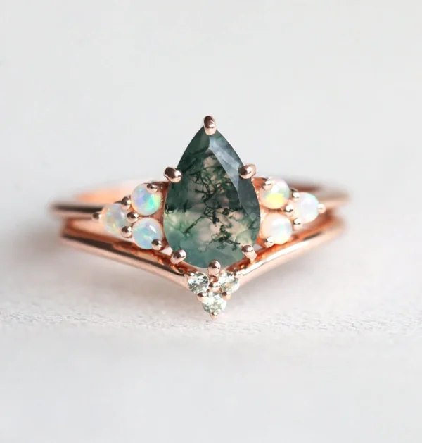 Capucinne Willow Pear Moss Agate and Opal Ring Set