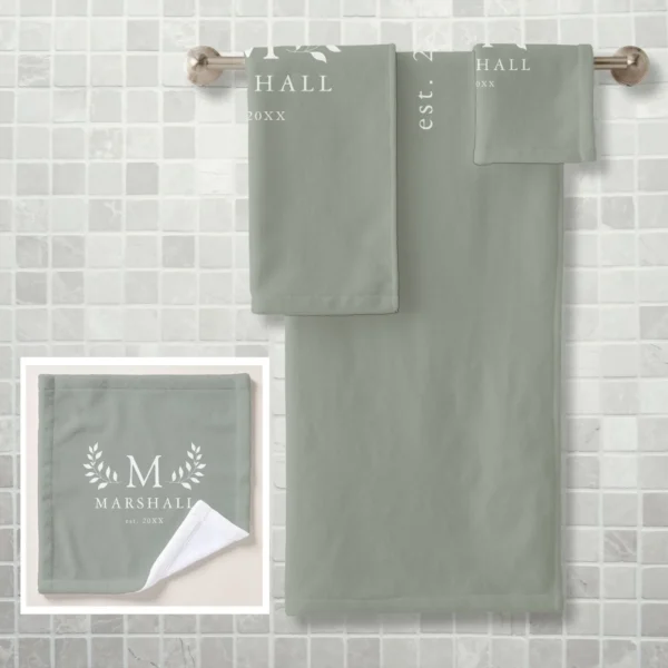 Green Modern Elegant Floral Monogram Name Bath Towel Set