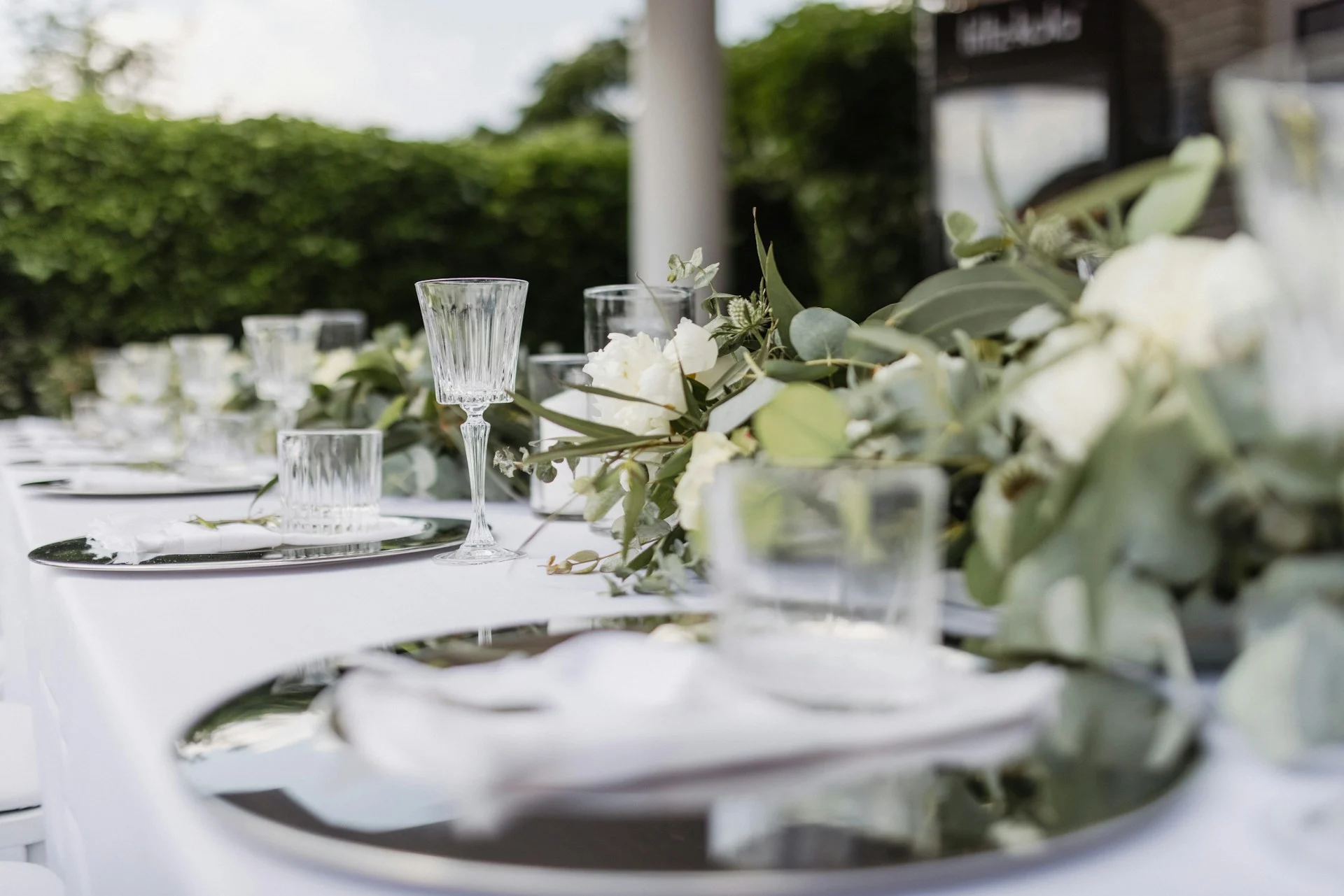 Outdoor wedding table decor