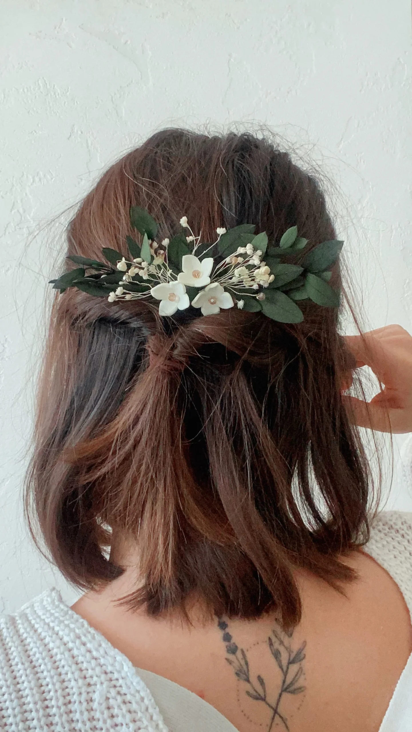 Eucalyptus & Porcelain Flower Hair Comb In Situ