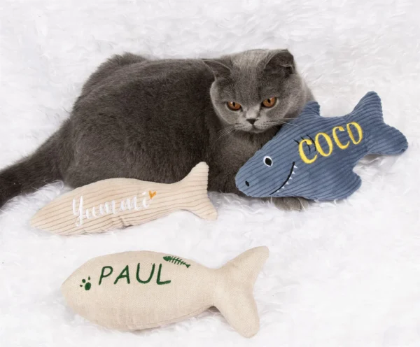 Personalized Embroidered Name Fish Shape Cat Toy
