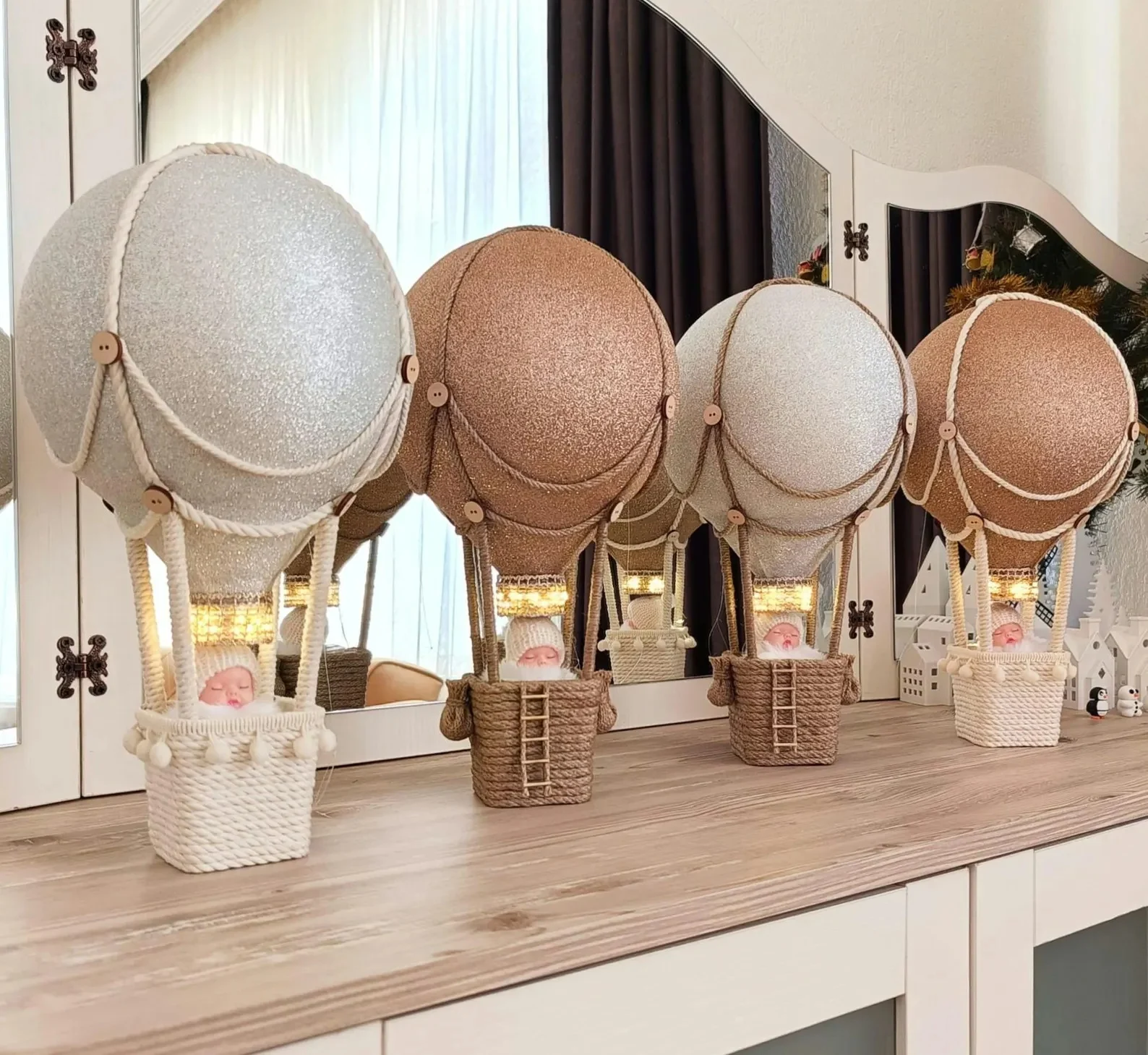 Shining Hot Air Balloon Centerpiece