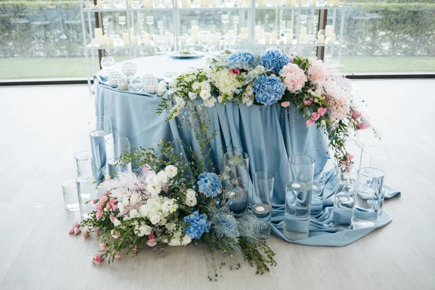 Dusty blue decorated wedding table